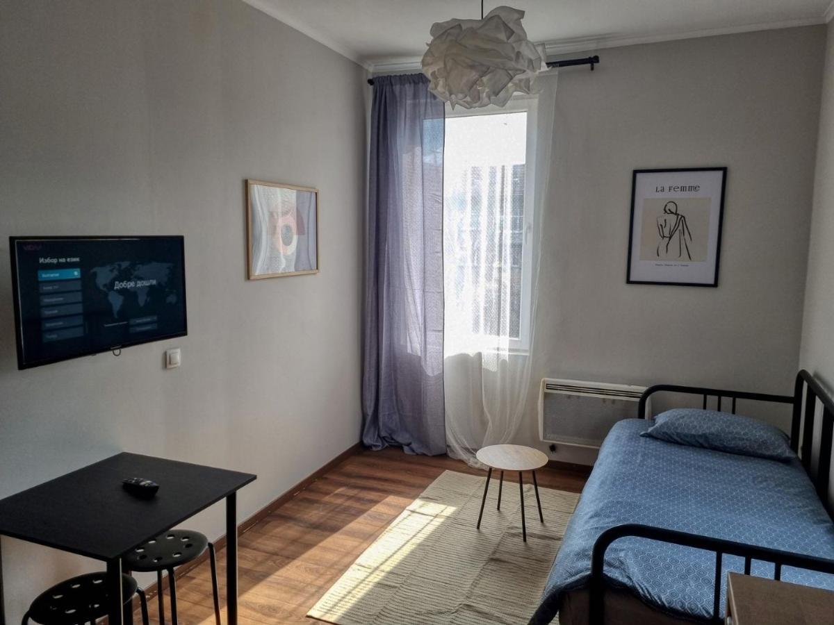 Cozy Apartment In Sofia Center Екстер'єр фото